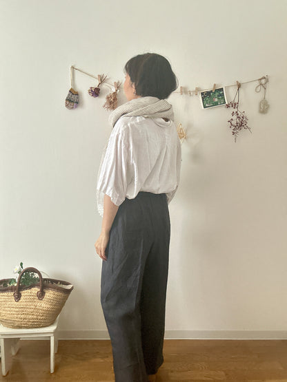【パンツ】楽なのに上品なリネンツータックパンツ【インディゴNavy】/日本