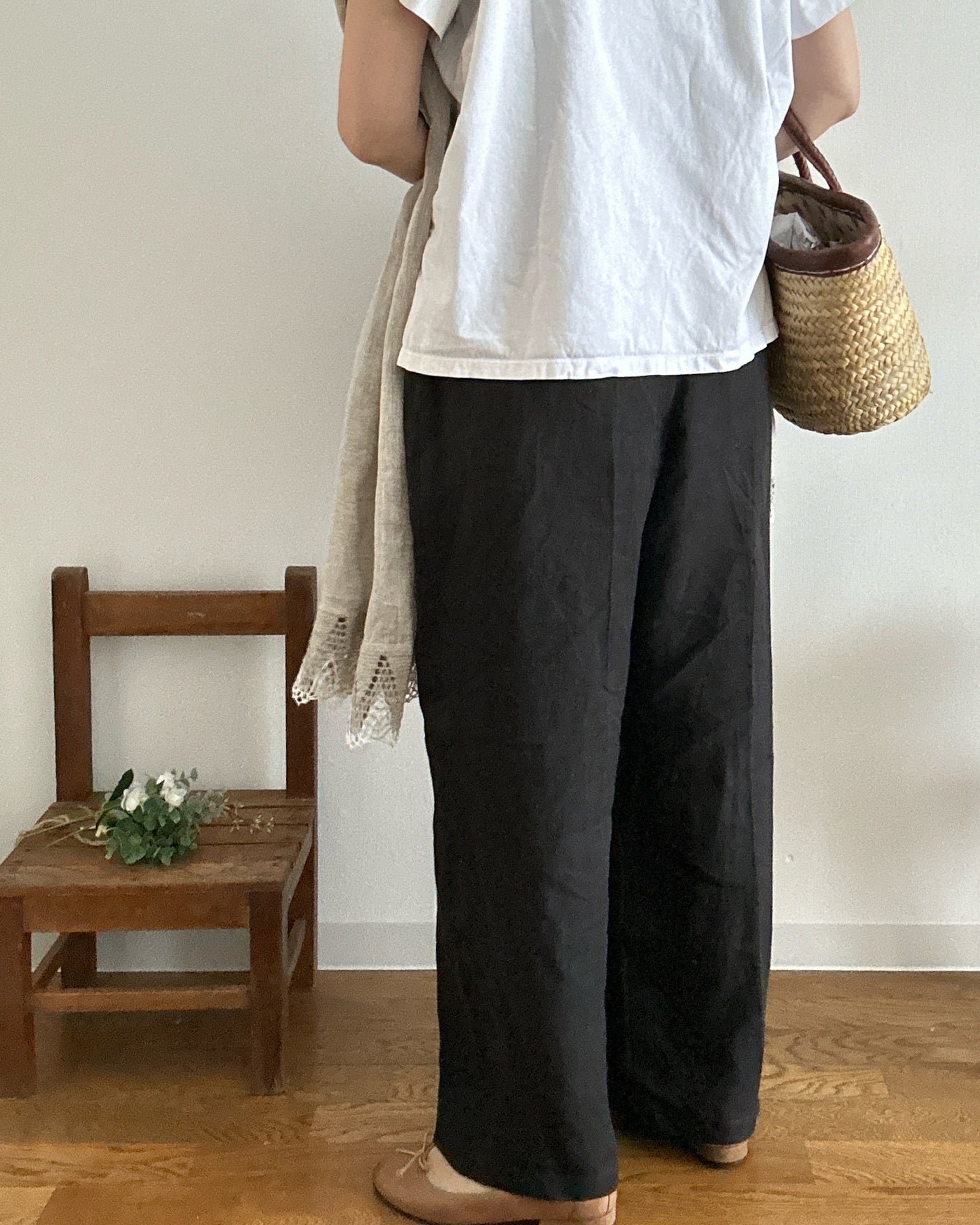 【パンツ】楽なのに上品なリネンツータックパンツ【スミクロblack】/日本