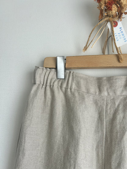 【パンツ】楽なのに上品なリネンツータックパンツ【生成りNatural】/日本