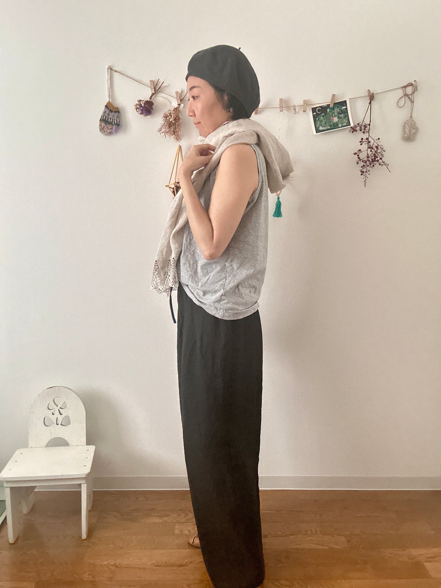 【パンツ】楽なのに上品なリネンツータックパンツ【スミクロblack】/日本