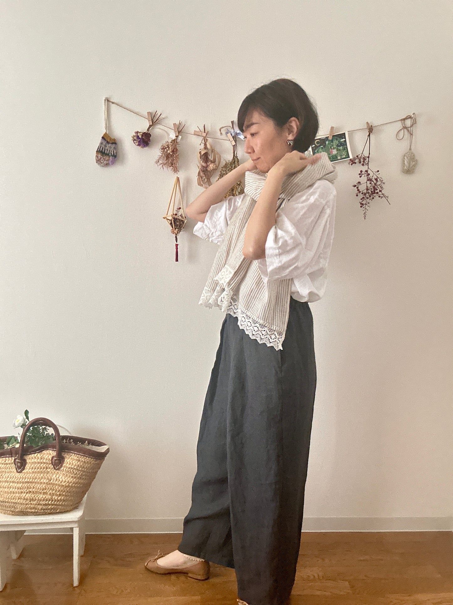 【パンツ】楽なのに上品なリネンツータックパンツ【インディゴNavy】/日本