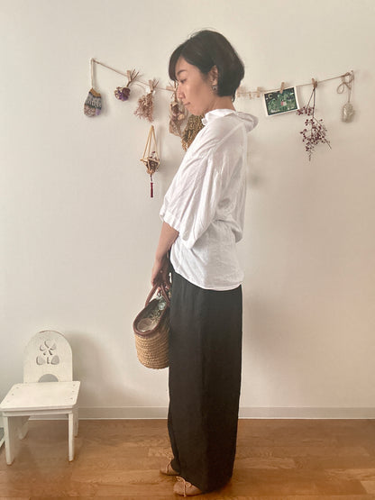 【パンツ】楽なのに上品なリネンツータックパンツ【スミクロblack】/日本